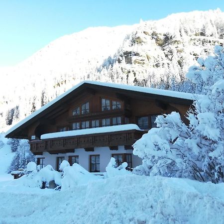 Haus Alpengruss Hotel Sankt Leonhard im Pitztal Eksteriør billede