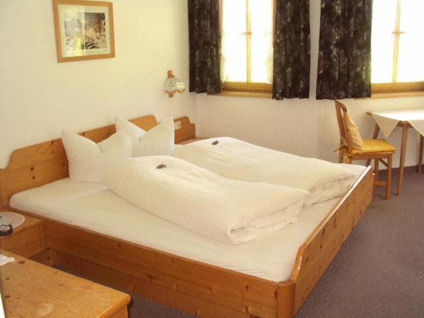 Haus Alpengruss Hotel Sankt Leonhard im Pitztal Eksteriør billede